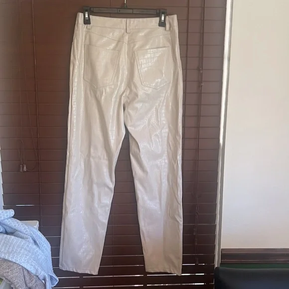 NA-KD faux leather pants - Picture 2 of 5